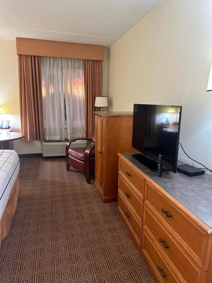La Quinta Inn & Suites By Wyndham Sawgrass Санрайз Экстерьер фото